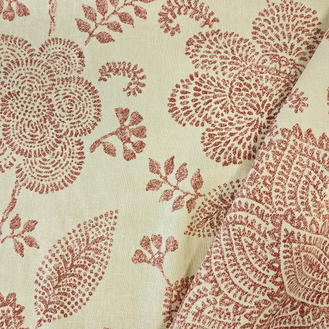 This listing is for a beautiful Lee Jofa designer fabric. Manufacturer: Lee Jofa Pattern: Medina Style: Print Width: 55"...