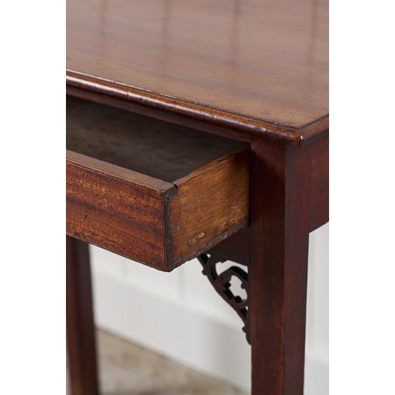 Single Drawer Georgian Side Table (c.1800) For Sale - Image 13 of 14
