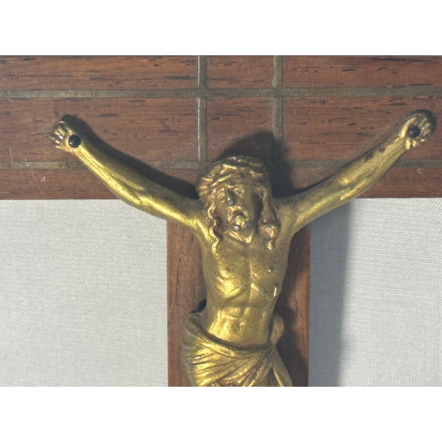 Art Deco Art Deco Crucifix: Gold Gilt Jesus, Walnut Cross (9.75" Tall) For Sale - Image 3 of 9