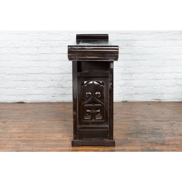Chinese Qing Dynasty 19th Century Black Console Table with Carved Dragon Motifs For Sale - Image 12 of 12