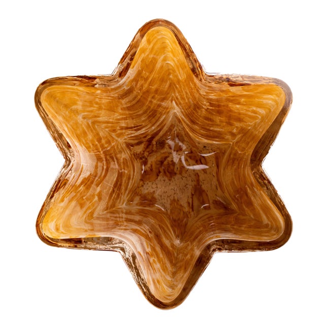 Contemporary Stories of Italy Nougat Karkade Bucket Vase For Sale - Image 3 of 5