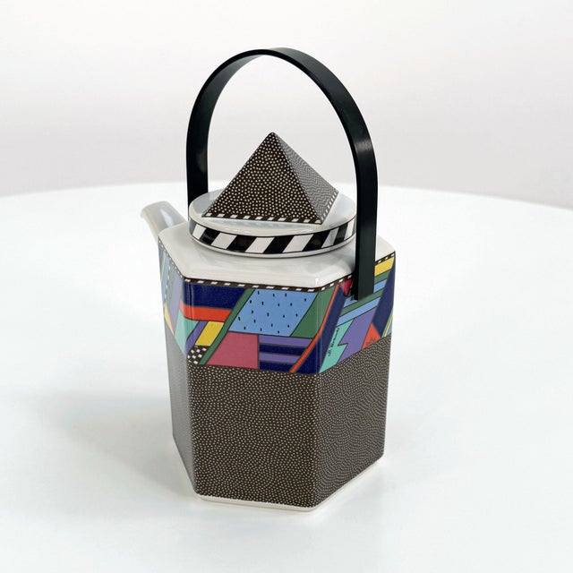 Ceramic Scenario Metropol Teapot by Barbara Brenner for Rosenthal Studio Line, 1990s For Sale - Image 7 of 10