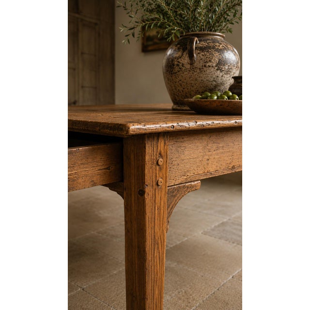 French Provincial Pine Harvest Table with Drawers, 19th Century For Sale - Image 5 of 7