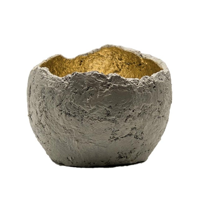 Mini Cecilio in Dust White Gold by Inconcreto For Sale - Image 6 of 6