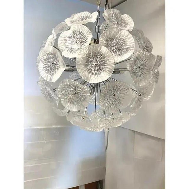 Italian Floral Murano Glass Sputnik Chandelier by Simoeng For Sale - Image 10 of 11