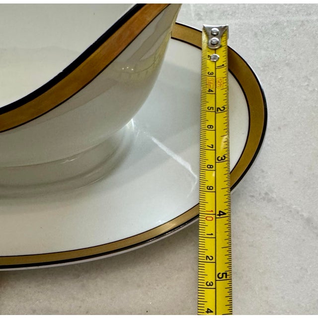 Vintage Hutschenreuther Selb Bavaria Classica Gravy Boat Attached Underplate Gold Trim Pasco For Sale In Tampa - Image 6 of 10