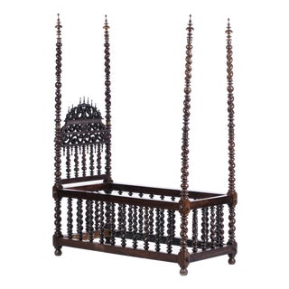 Canopy Bobbin Lace Cradle in Noble Wood, 1600s For Sale