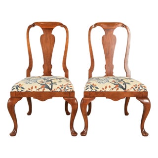 Baker Furniture Queen Anne Carved Walnut Side Chairs or Dining Chairs, Pair For Sale
