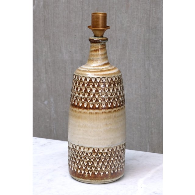 1960s Large Ceramic Relief Table Lamp by Einar Johansen for Søholm Stoneware, Denmark, 1960 For Sale - Image 5 of 11