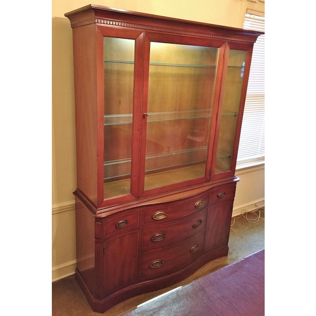 Henredon Heritage Regency Style Lighted China Chairish