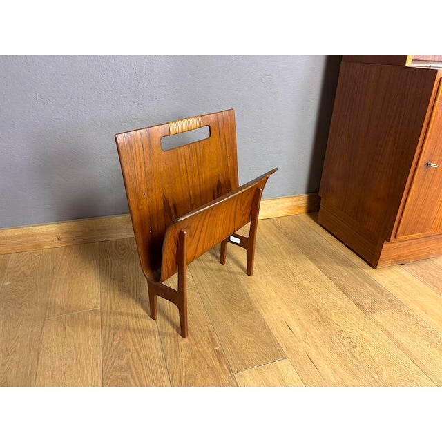 Vintage Danish Magazine Rack by Ejnar Larsen and Aksel Bender Madsen for Willy Beck, 1960 For Sale - Image 4 of 4