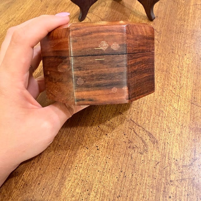 Indian Rosewood Octagonal Wood Trinket Box Brass Inlay Floral Carved India 4in For Sale - Image 6 of 9