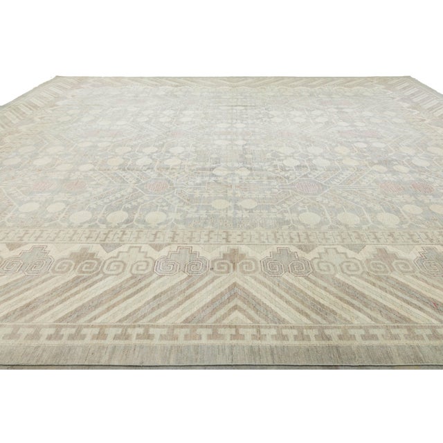 2020s 17x20 Modern Khotan Style Hand-Knotted Wool Area Rug – Geometric Neutral Palette For Sale - Image 5 of 11