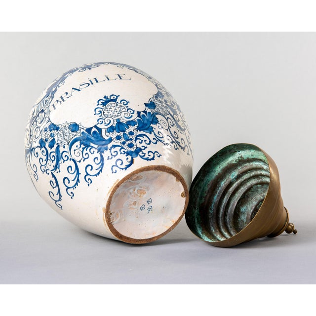 Dutch Delftware Blue & White Tobacco Jar With Brass Lid, Circa 1800 For Sale In Detroit - Image 6 of 10