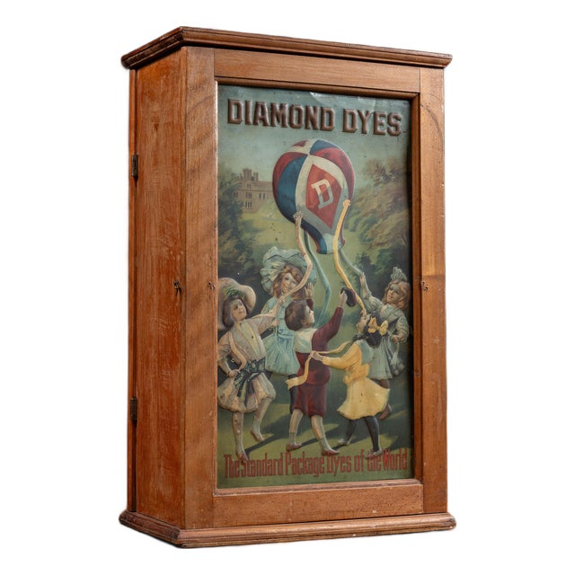 Early 20th Century Diamond Dyes Point-of-Sale Countertop Cabinet For Sale