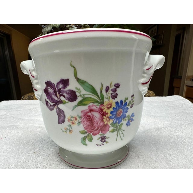 Vista Alegre Vintage Vista Alegre Floral Cachepot Planter. Fine Porcelain Portugal For Sale - Image 4 of 5