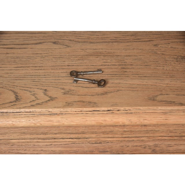 Early 20th Century English Bleached and Carved Oak Cabinet For Sale - Image 4 of 12