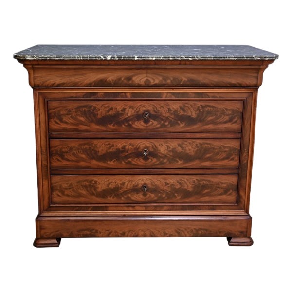 Louis Philippe Style Mahogany Chest of Drawers, Late 19th Century For Sale