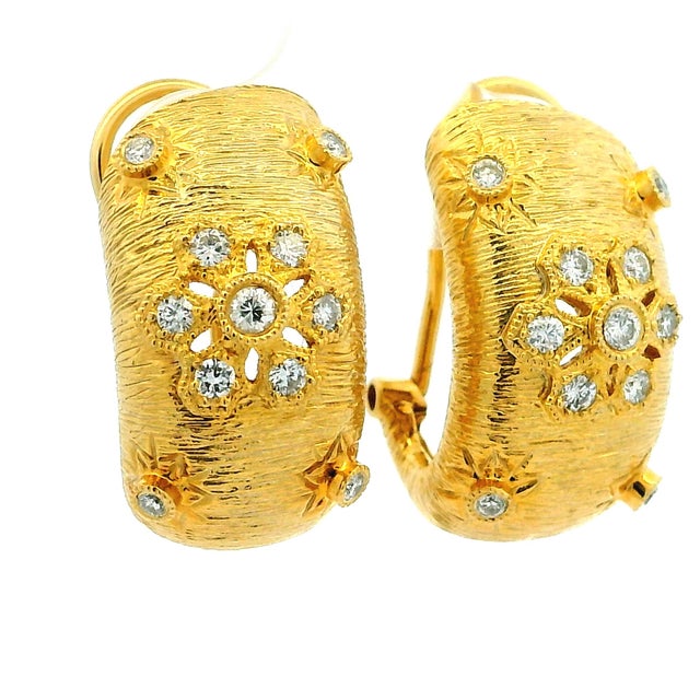 Metal Vintage Brushed Yellow 14K Gold Hoop Earrings with Diamonds For Sale - Image 7 of 14