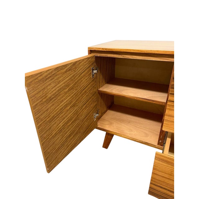 Brown Mid Century Modern Style Credenza 2 Door 4 Drawer Tv Cabinet For Sale - Image 8 of 8
