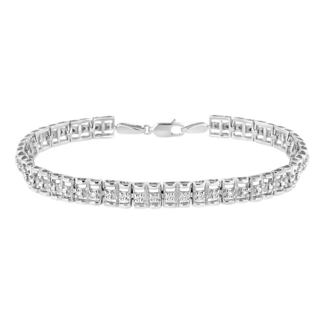 .925 Sterling Silver 1/10 Cttw Diamond Double-Link 7" Rolex Tennis Bracelet For Sale
