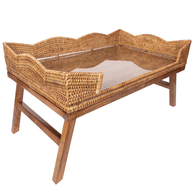 Coastal Artifacts Rattan Scallop Design Breakfast Tray with Wooden Legs with Glass insert, Honey Brown For Sale - Image 3 of 5