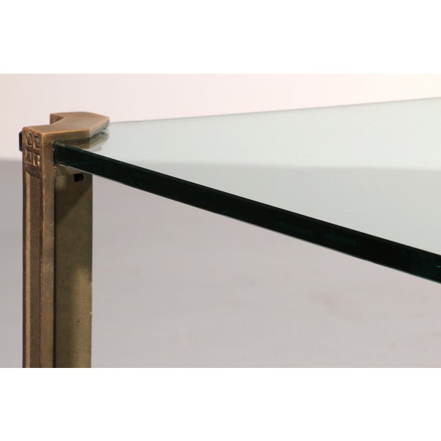 Model T24 Coffee Table in Glass by Peter Ghyczy, 1970s For Sale - Image 6 of 10