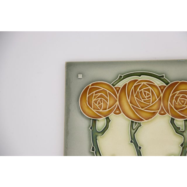 Art Nouveau 1920s Set of Four Tiles Art Nouveau H & R Johnson England For Sale - Image 3 of 18