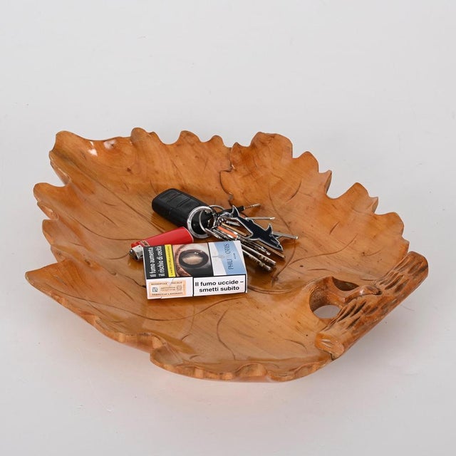 Mid-Century Italian Handmade Birch Maple Leaf-Shaped Centerpiece, 1950s For Sale - Image 17 of 18