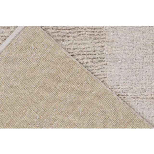 Textile Rug & Kilim’s Contemporary Hemp Rug in Beige and Off-White Tones For Sale - Image 7 of 7