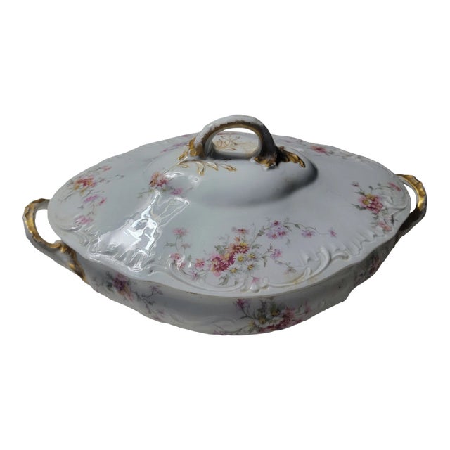 Mdi 19th Century Victorian Flow Blue Serving Bowl and Underplate For Sale