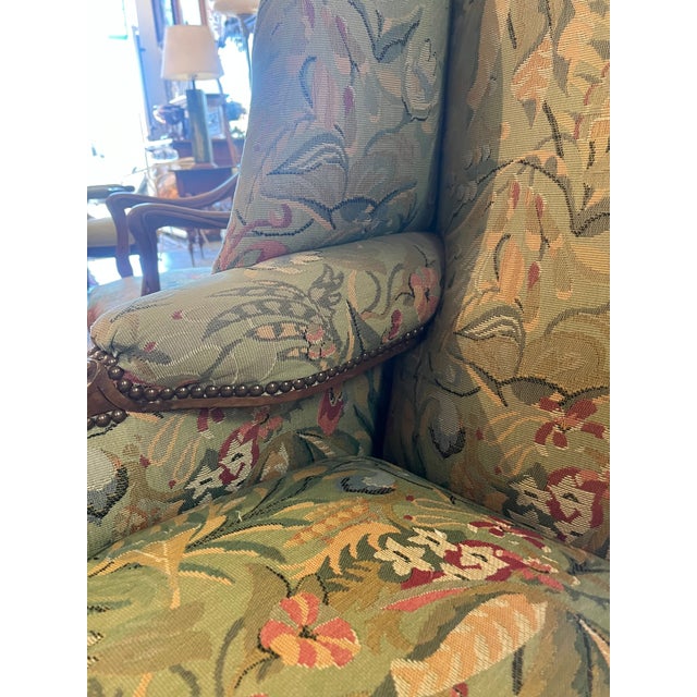 French Late 19th Century Pair of French Walnut Bergere Wingback Chairs For Sale - Image 3 of 5