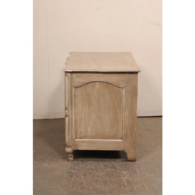 Wood 18th Century Italian Serpentine Chest with Cloven Hoof Feet For Sale - Image 7 of 12