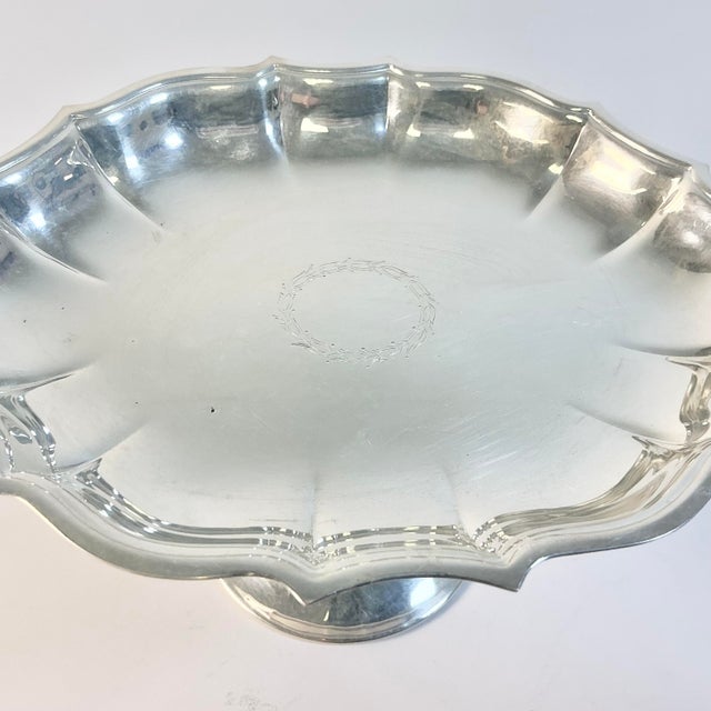 Mid 20th Century Hollywood Regency International Silverplate Two Tier Serving Compote and Tray - Set of 2 For Sale - Image 12 of 15
