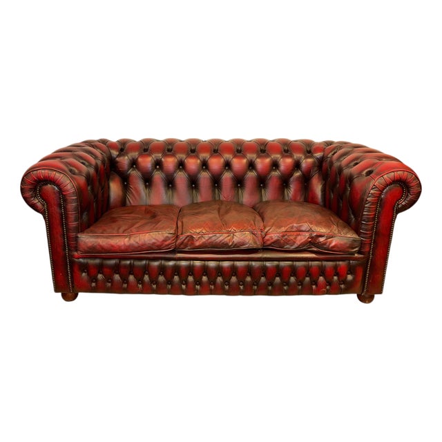 Vintage Chesterfield Three-Seater Sofa in Oxblood Leather, 1980s For Sale