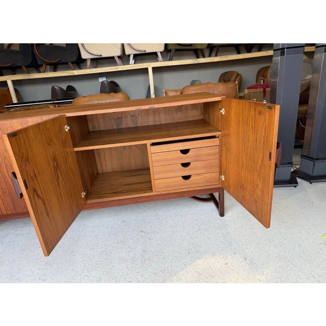 Danish Model 4060 Teak Sideboard by Ib Kofod-Larsen for G-Plan For Sale - Image 10 of 18