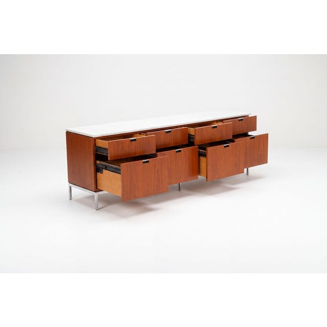 1970s Florence Knoll Eight-Drawer Credenza Teakwood and Marble 1973 For Sale - Image 5 of 12