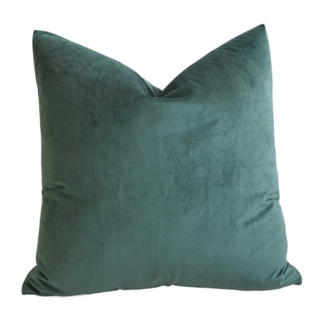 Mid-Century Modern Hunter Green Velvet Feather/Down Pillow Square For Sale - Image 3 of 4