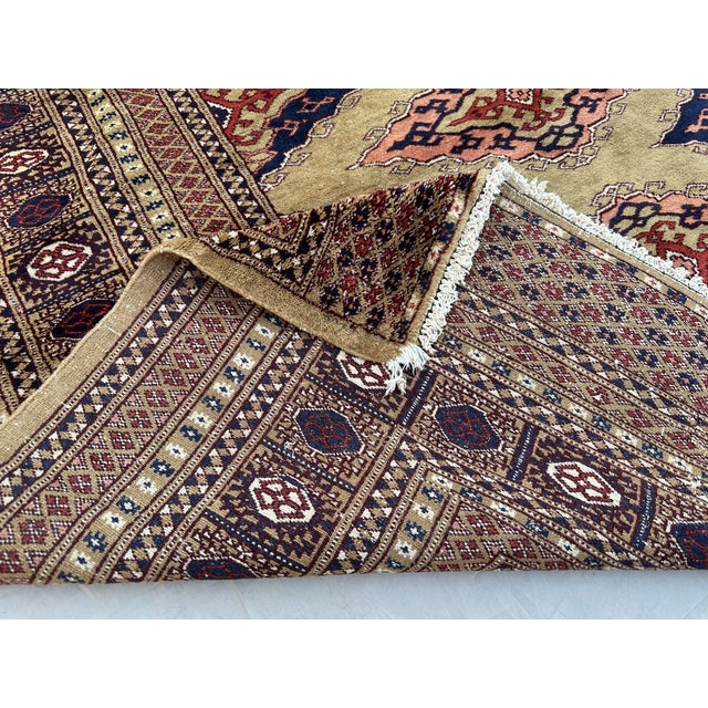 Vintage Pakistani Handmade Wool Rug 6' X 8'8" – Tribal Living Room Carpet For Sale - Image 10 of 10