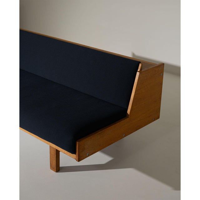 GE258 Sofa Bed by Hans J. Wegner for Getama, 1950s For Sale - Image 14 of 16