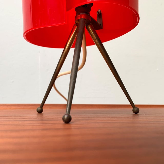 Mid-Century Acryl Tripod Table Lamp, 1960s For Sale - Image 18 of 18