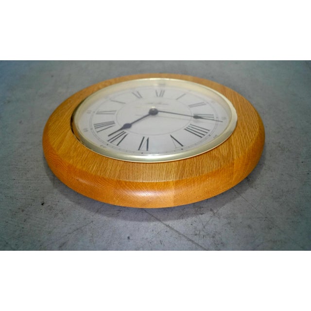 Wood 1970’s Seth Thomas Hollywood Regency Wall Clock For Sale - Image 7 of 10