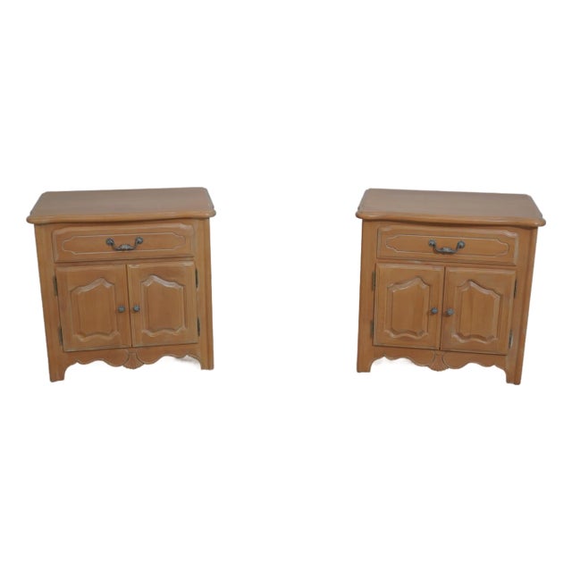 1990s Pair Ethan Allen Country French Nightstands For Sale