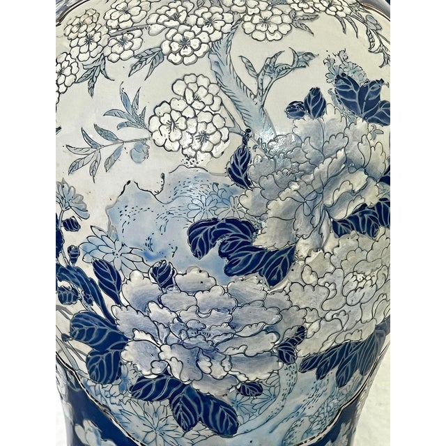 Vintage Chinese Blue and White Floral Porcelain Table Lamp on Ming Style Wood Stand For Sale - Image 9 of 13
