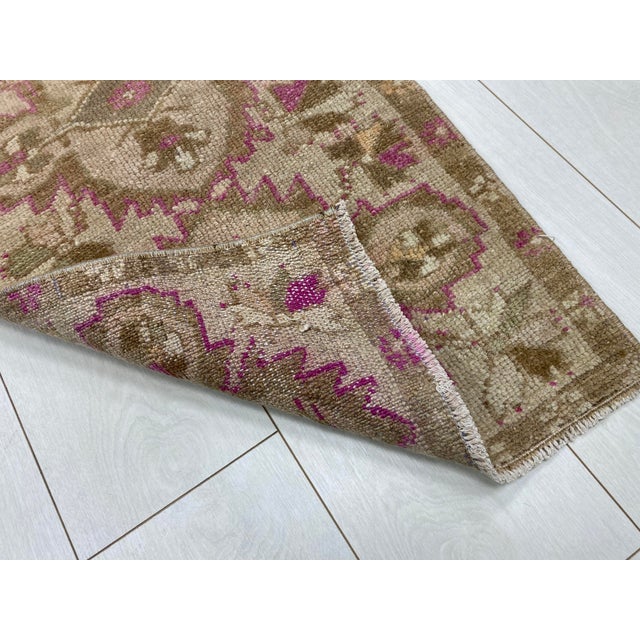 1960s Turkish Anatolian Vintage Small Rug For Sale - Image 5 of 5