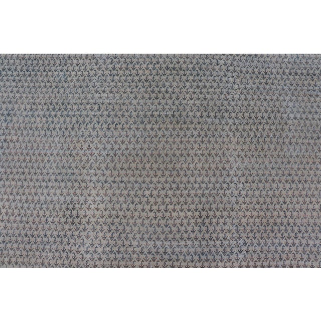 Early 20th Century Minimalist Design Antique Persian Tabriz Rug in All-Over Design in Faded Colors 10'2 X 13'5 For Sale - Image 5 of 14