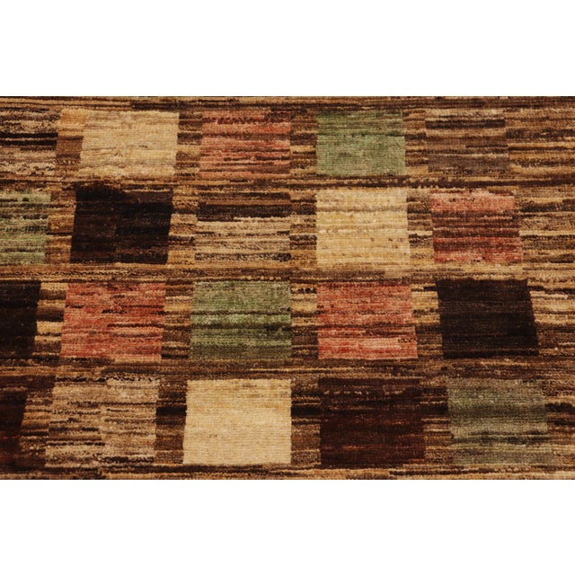 1990s Contemporary Gabbeh Brown/Tan Wool Rug- 8'11'' X 11'7'' For Sale - Image 5 of 10