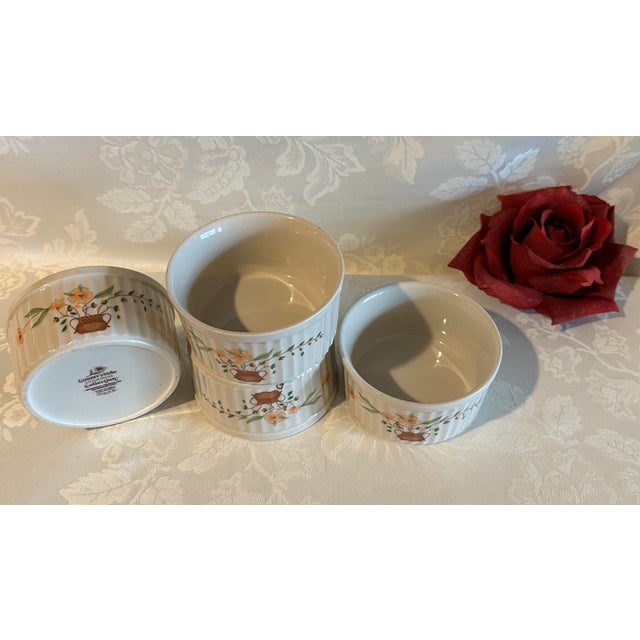Vintage 1980 Countryside Stoneware Collection Souffle/Ramekin Dessert Dish Floral Basket - Set of 4 For Sale - Image 9 of 10