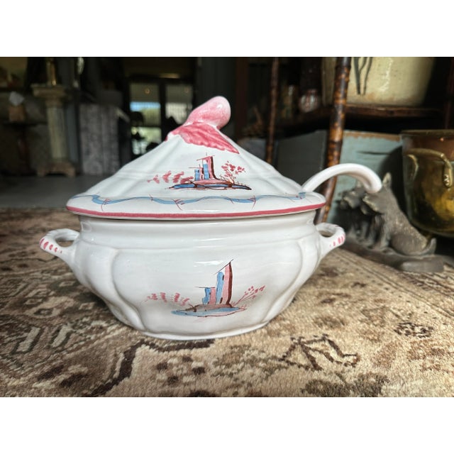 1950s Vintage Hand Painted Ceramic Tureen With Ladle Made in Italy For Sale - Image 5 of 10