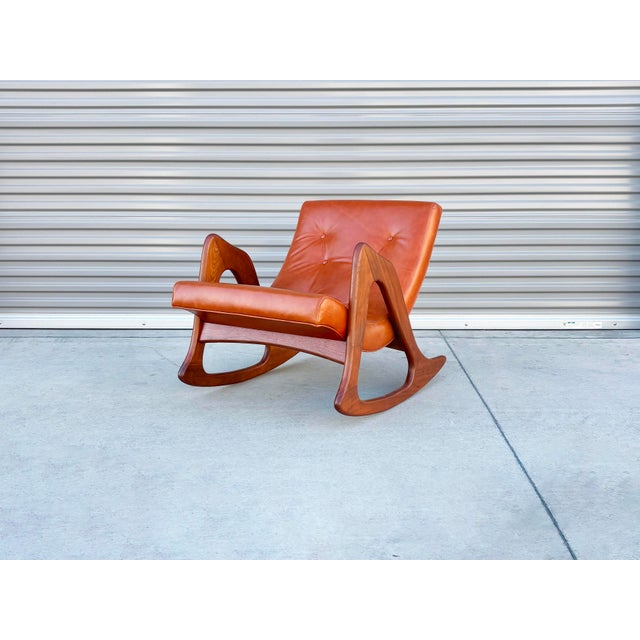 ✨ Mid-Century Rocking Chair Attributed to Adrian Pearsall ✨ This exceptional mid-century rocking chair, designed by the...